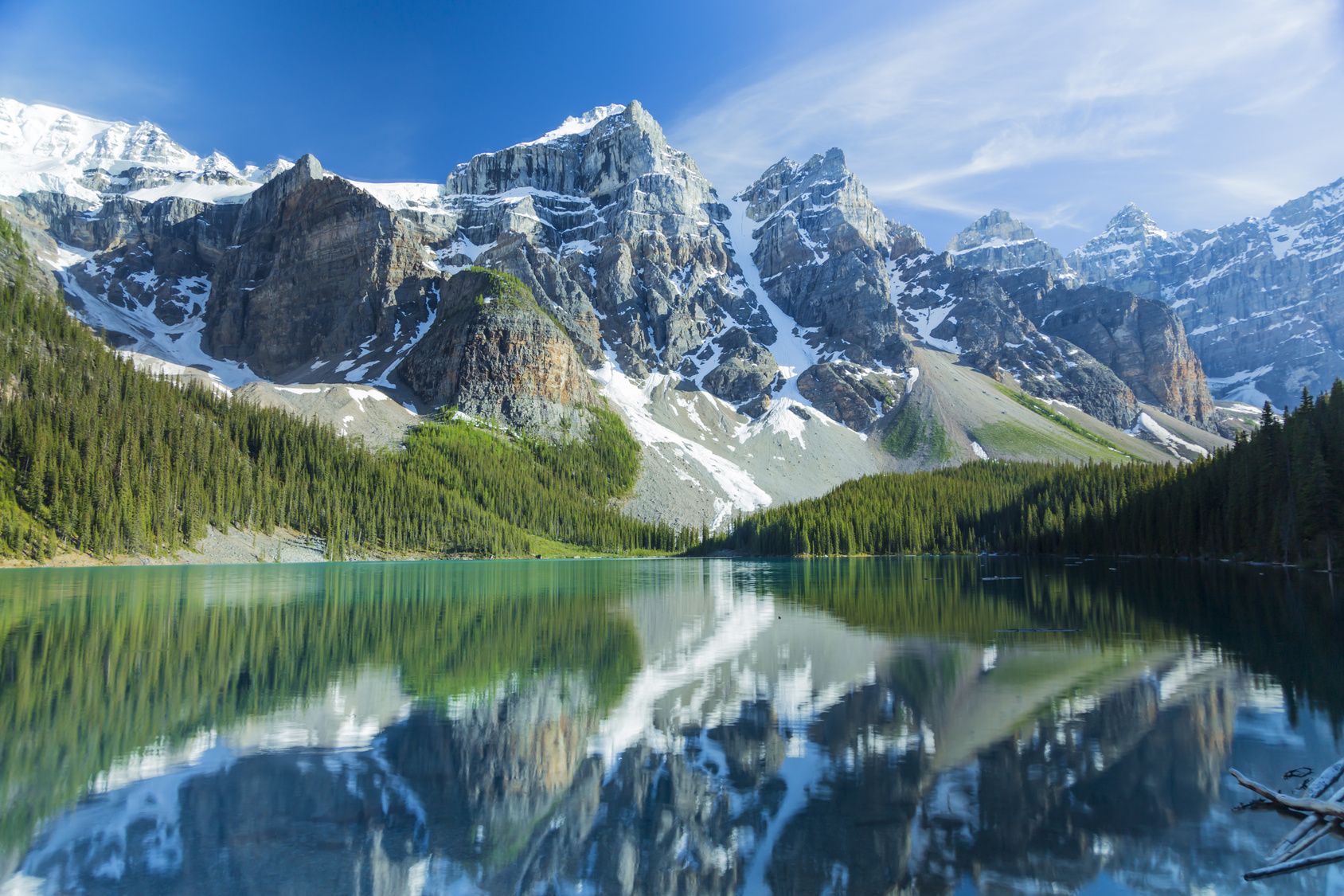 Moraine Lake; Privatdetektiv Kanada, Wirtschaftsdetektei Kanada, Detektivbüro Kanada, Detektei Montreal