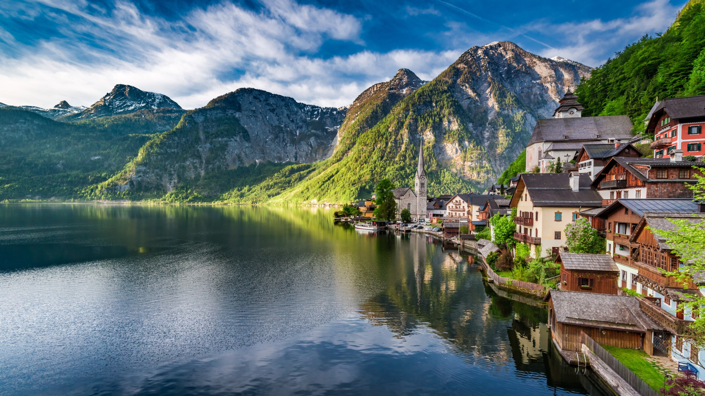 Hallstatt, Austria, with Lake and Mountain Panorama; Detective Agency Austria, Private Detective Austria, Detective Austria, Private Investigator Austria